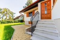 Zagreb 145 - 2 Bedrooms - Parking - Loggia - New - Apartment - Flexible Keybox Entry - Modern - Monthly Rent - WiFi - Chambres d'hôtes Zagreb