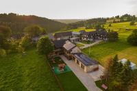 Villa Baranówka - apartamenty z widokiem na Giewont, w paśmie Gubałówki by ShortStayPoland - Chambres d'hôtes Ratułów