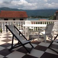 Guest House "Paradise" - B&B