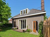 B&B Schagen - Quaint Holiday Home in Schagen with Garden - Bed and Breakfast Schagen