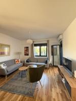 Cozy 2BR apt - B&B Podgorica
