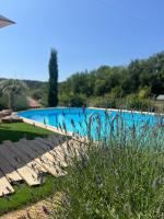 Mas des Lavandes avec vue & Piscine en Provence, 15 min des gorges du Verdon VAR - B&B Tavernes