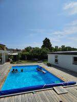 Central Åhus H Guest House - Chambres d’hôtes Åhus