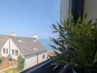 19 Seaview Bay - Charming Seafront Apartment on the Isle of Wight - B&B Seaview