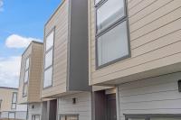 Modern Townhouse close to Airport and Hospital - Bed and Breakfast Auckland