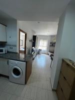 Cerca del mar, ascensor, descuentos semanales 4 personas - B&B Cullera