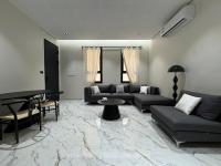 3-Bedroom Ground Floor Apartment - 2B - Chambres d’hôtes Riyad