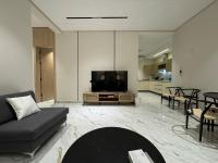 3-Bedroom Ground Floor Apartment - 2B - B&B