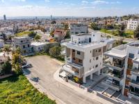 Appartamento con 2 Camere da Letto e Balcone