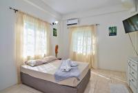 Evergreen - B&B Kingstown