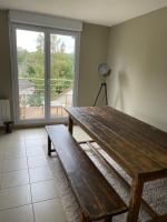Appartement 3 chambres et 2 Parkings - B&B Dole