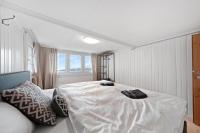 Camera Matrimoniale con Bagno in Comune 