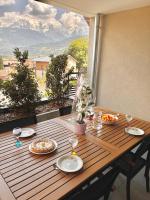 Panorama Mont-Blanc - grande terrasse, linge de maison, wifi, parking privé, cuisine équipée - 2 personnes - Chambres d'hôtes Domancy
