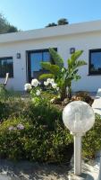 La VILLA SANARY Coeur de Portissol - Parking privé- Prise recharge voiture - Chambres d'hôtes Sanary-sur-Mer