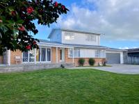 Quiet, private and 5-bedroom holiday house - B&B Hamilton