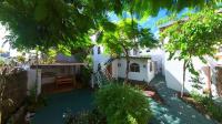 The Finch House (La Casa del Pinzón) - Bed and Breakfast Puerto Ayora