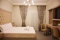 Suite 2