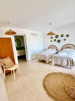 Appartamento con 2 Camere da Letto e Vista Mare