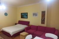 Zana's Apartment - Bed and Breakfast Pogradec