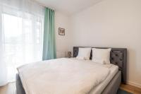 One-Bedroom Apartment with Balcony
