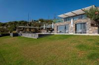 Exclusive New Villa Marisol Sea View Luxury with Private Pool in Plaka near Almyrida -BY APOKORONAS VILLAS - B&B Plaka