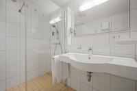 Schwarzwalapartment Nr 6 Presidential Suite 40qm Doppelbett Modern - Ferienwohnung Altensteig