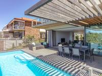 Oceans Edge 8, Zimbali Estate by Euphoric Leisure - B&B