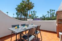 Casablanca 25 Oasis Properties - Bed and Breakfast Nerja