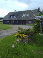 Tiiupesa Guest House - Bed and Breakfast Hellamaa