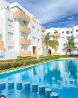 Appartement avec piscines, vue sur mer et accès à la plage à Achakar Hill, Tanger - Bed and Breakfast Tanger