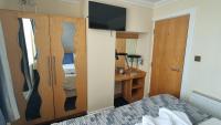 01 Deluxe One-Bedroom Apartment with Ocean View