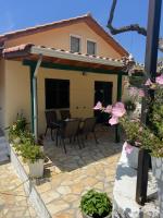 Basil & Sunrise - B&B Lazarata