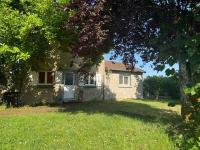 Maison familiale à Fresselines, jardin, rivière - B&B Fresselines