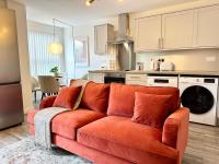 3 bed Flat in Manchester with Parking - B&B Manchester