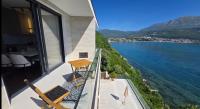 Azurno Pristaniste 1 - Bed and Breakfast Njivice