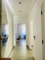 D18 Apartman - Bed and Breakfast Debrecen