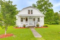 Grandmas Farm House on 125 Acres with Fire Pit! - B&B Beattyville