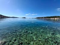 U Danice - holiday home - B&B Tisno