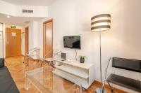 Apartamento turístico mad-aeropuerto ifema - B&B Madrid
