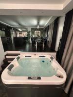 B&M Jacuzzi & Party time - Ferienwohnung Vilnius