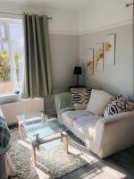 The Studio - B&B St Austell