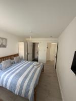 Kamer met Kingsize Bed