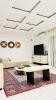 Holy City Gem Modern 4 Bedroom Apartment in Kairwan or Al Qayrawān - Chambres d'hôtes Kairouan