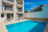 Maisonette with communal Pool in Qala - Bed and Breakfast Qala