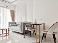 Empire Tower Luxury Suite - City View, Infinity Pool, Near Beach - Utilities included - B&B Jomtien Beach