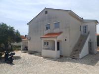 Apartment house Nena - B&B Krk