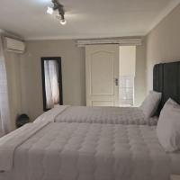 Doppel- oder Zweibettzimmer