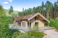 Det Kosekroken – Nordic Style Holiday Home by the Fjord - Chambres d'hôtes Vrådal