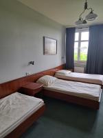 Pokoj trzyosobowy osobne łóżka Quick Check In - B&B Tomaszów Mazowiecki