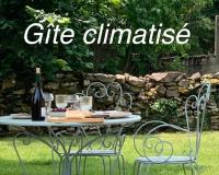 L'instant Beaujolais 2 ou 4 personnes Logis cosy balnéo vue jardin - B&B Theizé